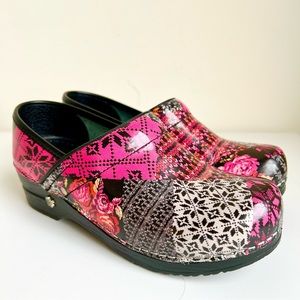 Like New 37 KOI by SANITA Clogs The Original Danish Clogs